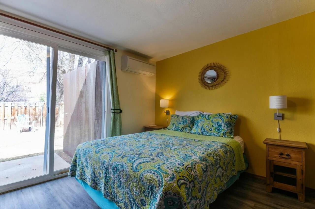 Charming 2 Bedroom Near Downtown - Rose Tree 1 Moab Luaran gambar